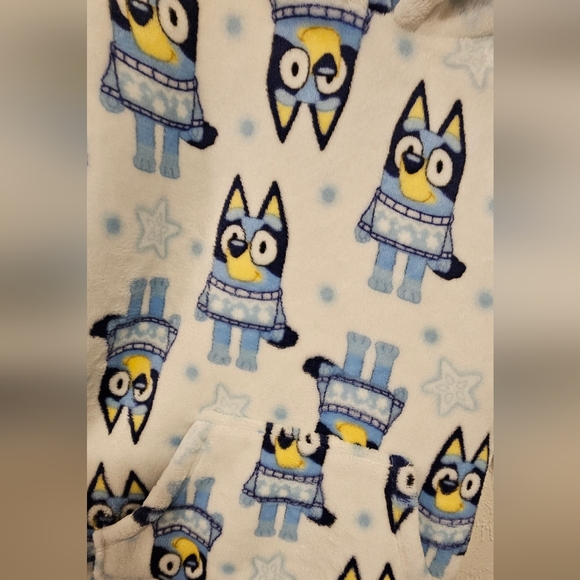 NWT Bluey Toddler Super Soft Snugit Hoodie - Picture 3 of 4